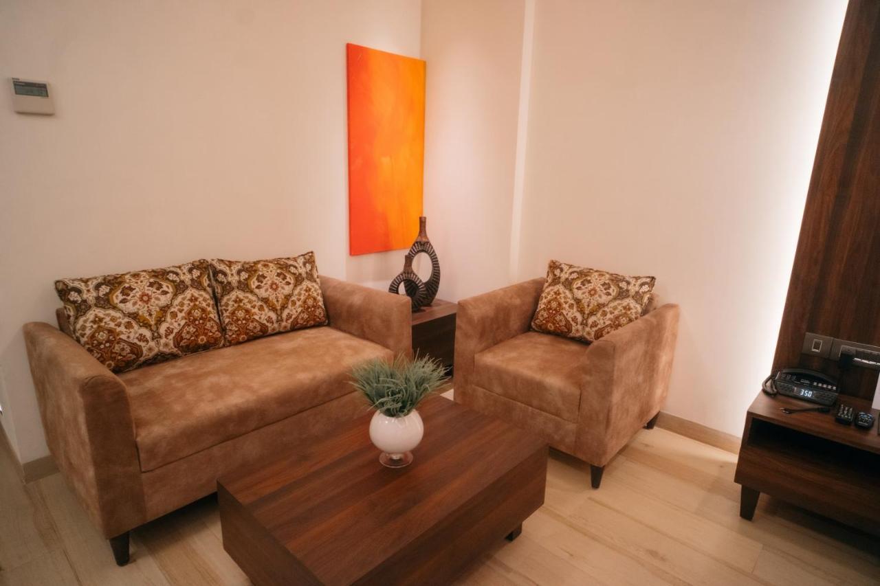 Playotel Premier Vijay Nagar Индаур Экстерьер фото