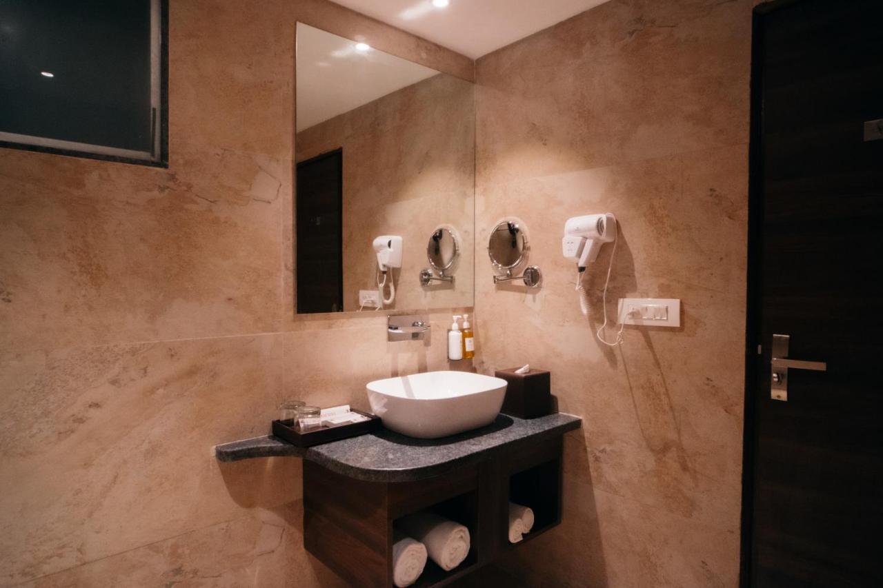 Playotel Premier Vijay Nagar Индаур Экстерьер фото